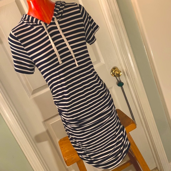 Heart & Hips Dresses & Skirts - Adorable HEART & HIPS Hoodie Dress